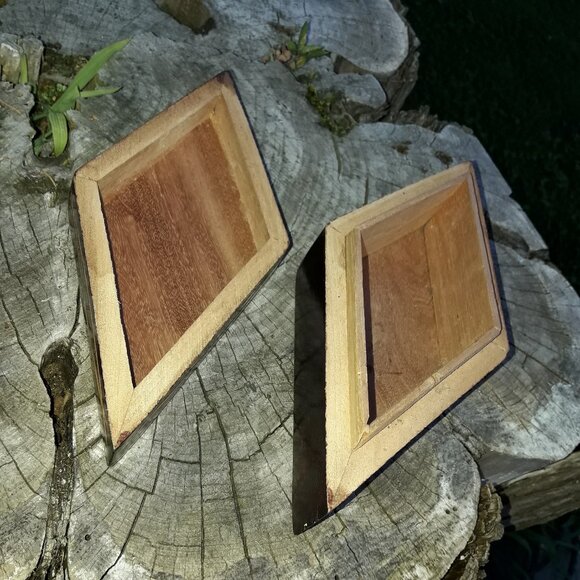 Vintage Carved Wood Box Trinket Box Collectible Wooden Boxes Diamond Shaped Gift - Picture 10 of 15